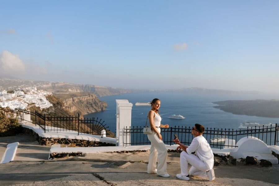 Proposal Photographer in Santorini - Should You Book Pictrip’s Santorini Proposal Photo Session?