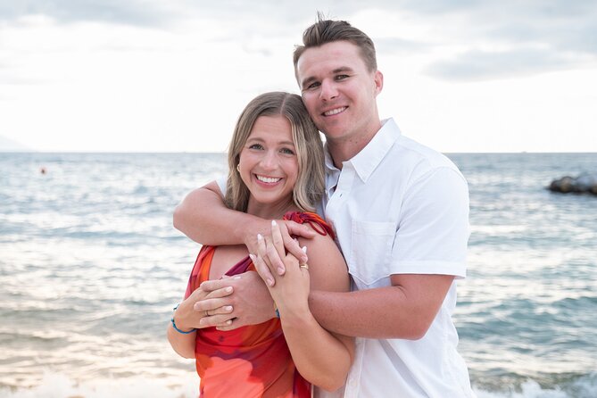Puerto Vallarta Photoshoot with Professional Photographer - Stop 2: Malecón Boardwalk for city-meets-coast portraits