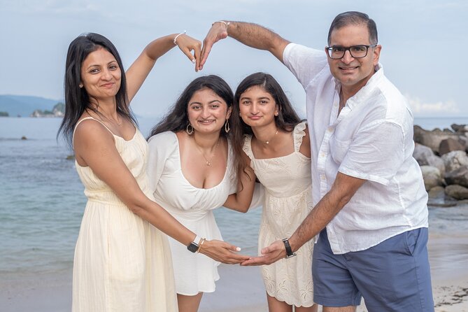 Puerto Vallarta Photoshoot with Professional Photographer - Price and private logistics (so you’re not stressed mid-vacation)