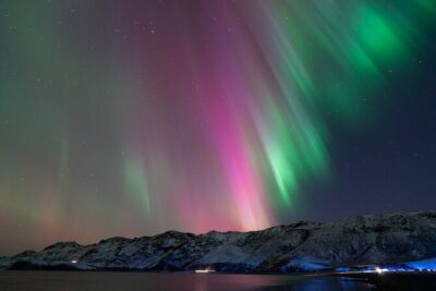 Reykjavik Northern Lights Tour with Professional Photographer - Why the 8:30 pm departure matters (and what the 4 hours is really for)