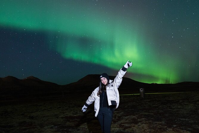 Reykjavik Private Northern Lights Tour with Pro Photographer - Pickup and privacy: making the logistics feel easy