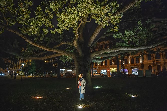 Riga at Night Photoshoot Tour - How the shoot works when you’re not a model