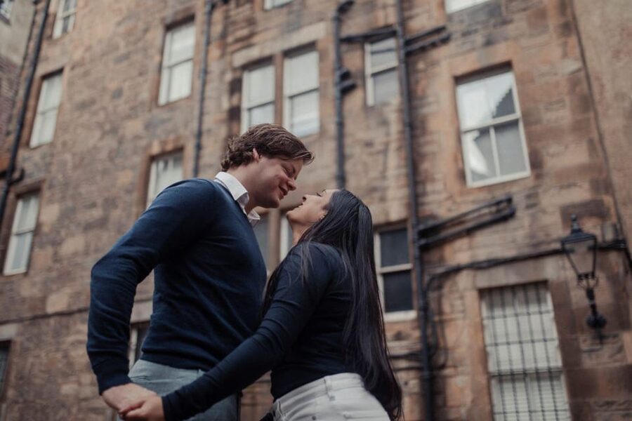Romantic Photoshoot Experience for Couples in Edinburgh - A few considerations before you book