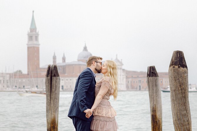 Romantic Photoshoot in Venice - Optional Isola San Giorgio Maggiore: A Different Venice Mood