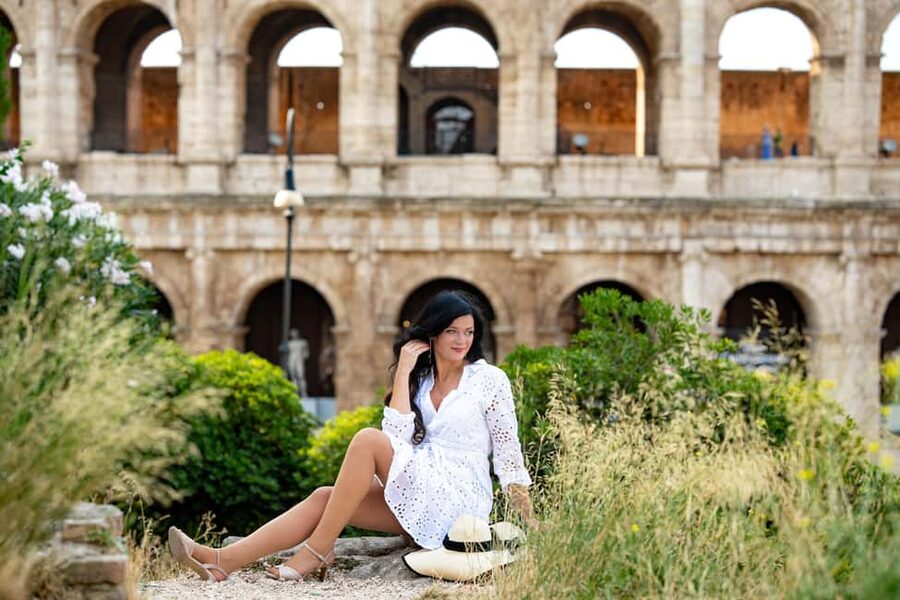Rome: Colosseum Private Photoshoot - Route choices: Capitoline Hill or the Jewish Ghetto finish