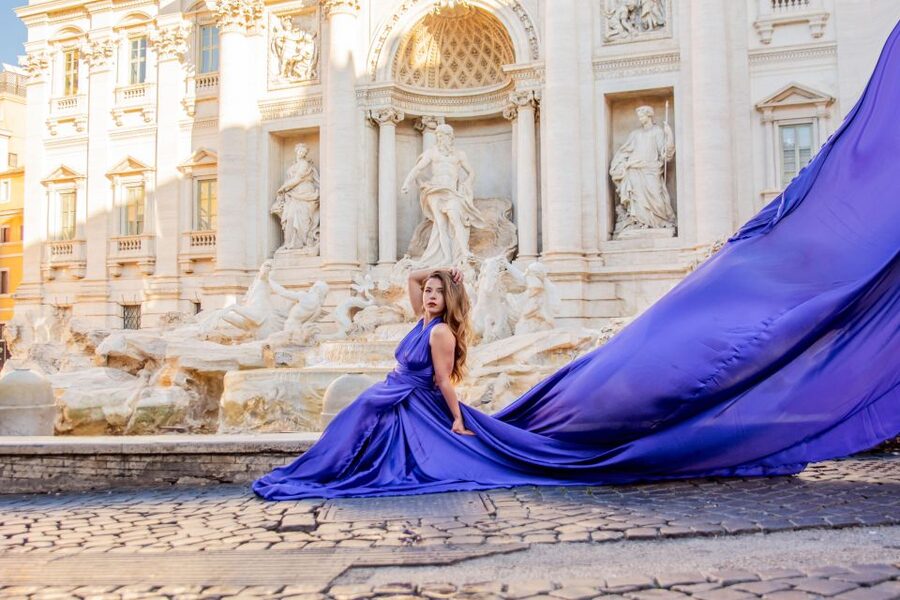 Rome: Flying Dress Photoshoot at Trevi Fountain - How the Shoot Works in Real Life (Comfort Counts)