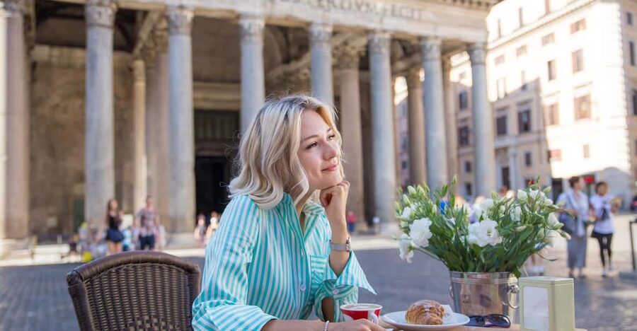 Rome: Highlights Photo Shoot for Memorable Moments - How a Photo Shoot Turns Into a Smart Rome Walk