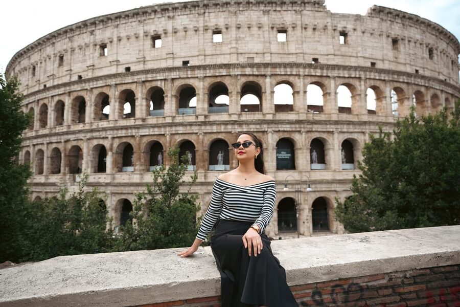 Rome: Highlights Photo Shoot for Memorable Moments - Rione Monti: Where Rome Feels Like Real Life