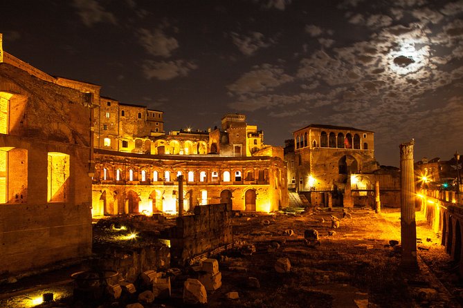 Rome Night Photo Tour - Stop 5: Vittorio Emanuele II Angle Play