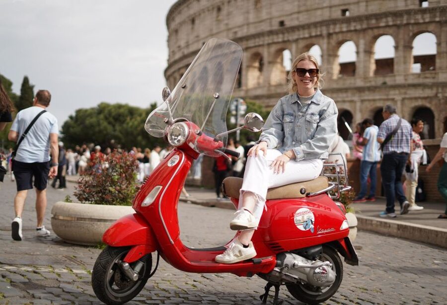 Rome on a Vespa – Photography Service - Safety, Navigation, and the Reality of Riding Without a Guide in Traffic