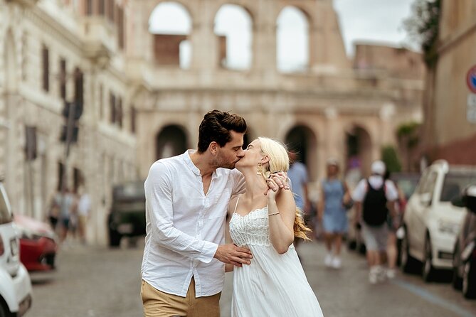 Rome: Private Colosseum Photoshoot with Local Photographer - Meeting at Caffè Roma and How the Session Feels