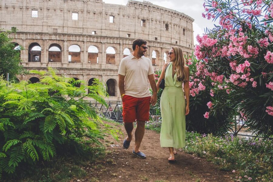 Rome: Private Professional Photoshoot at Colosseum - Private Group Comfort: Families, Couples, and Shy First-Timers