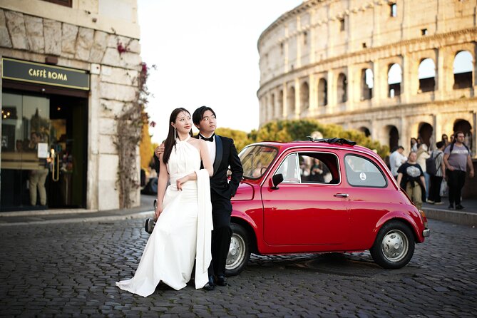 Rome Pro Photoshoot service include free transport FIAT 500 - Circus Maximus: Watching for an Ancient-Chariot Atmosphere