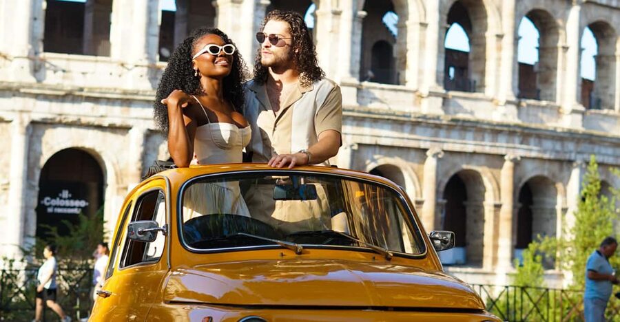 Rome Pro Photoshoot Service with Free Transport by Fiat 500 - Where You Meet and How the Start Sets the Tone