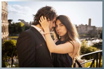 Rome: Romantic Couple Photoshoot Experience at the Colosseum - Picking your Rome backdrop: Colosseum, Trevi, Villa Borghese, and more