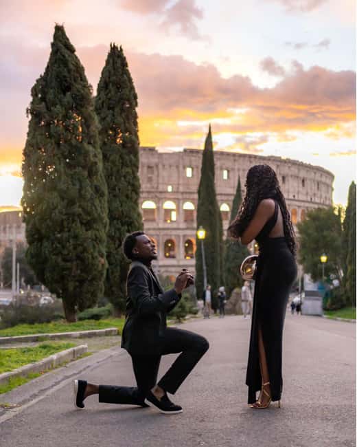 Rome: Romantic Proposal PhotoShoot - Why This Romantic Proposal Shoot Fits Rome So Well