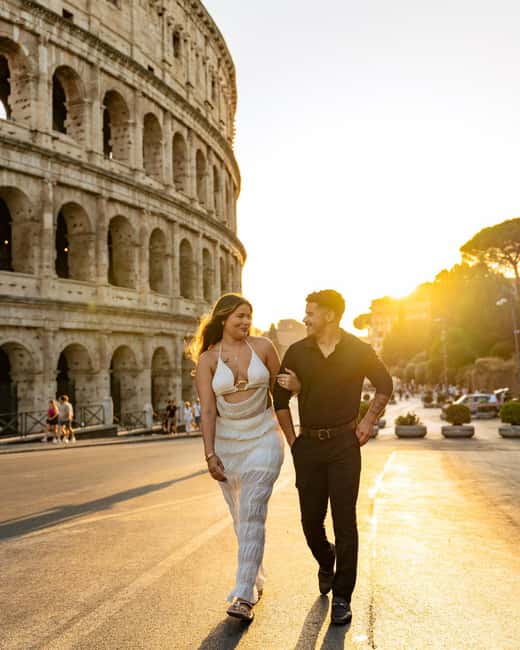 Rome: Romantic Proposal PhotoShoot - Posing Tips and Comfort: Why It Feels Relaxed (Even When It’s Important)