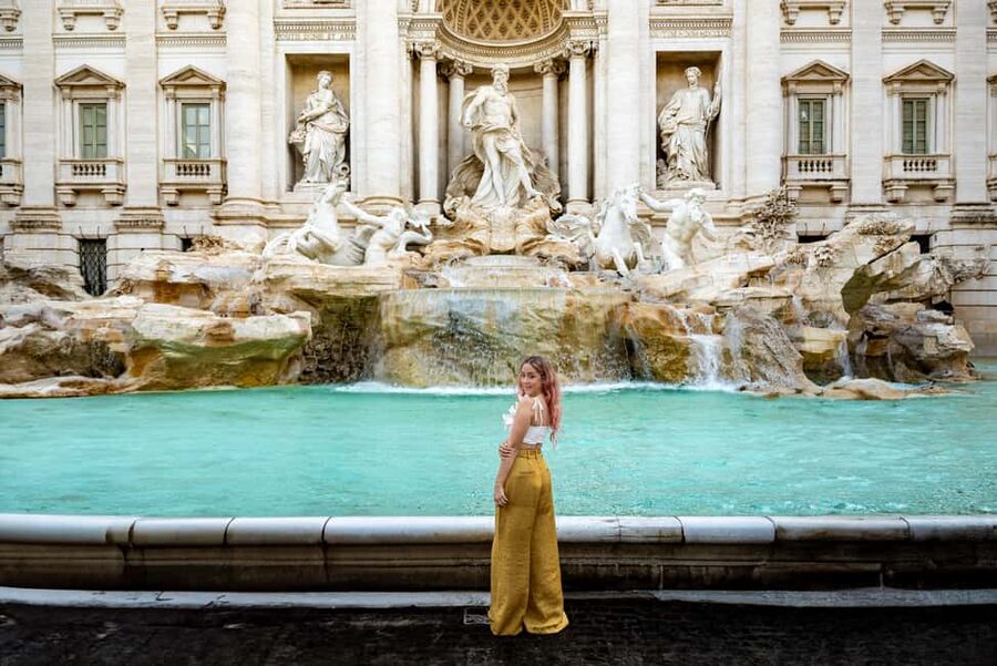 Rome: Trevi Fountain Photoshoot – Private & Personalized - Delivery speed and the digital gallery: pick favorites, then edit