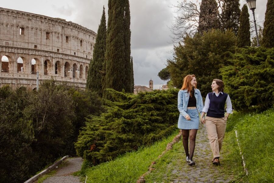 Rome: Unforgettable Photoshoot Experience in Colosseum - What to bring (and what to skip)