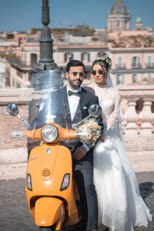 Rome: Vespa City Tour with Professional Photoshoot - Passing Vatican City and Castel Sant’Angelo without turning it into a slog