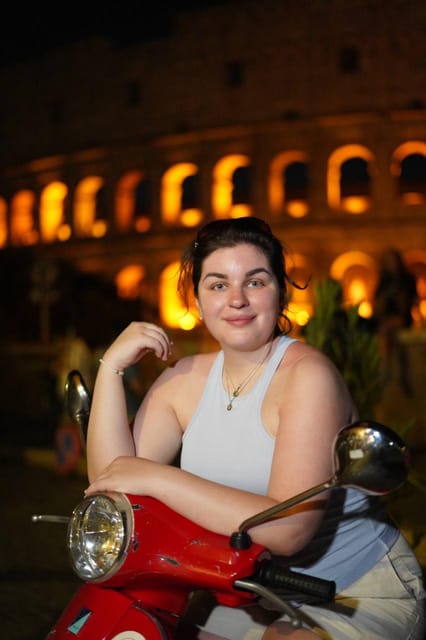 Rome: Vespa Tour & Professional Photoshoot - Colosseum photo stop: get the angle, then move