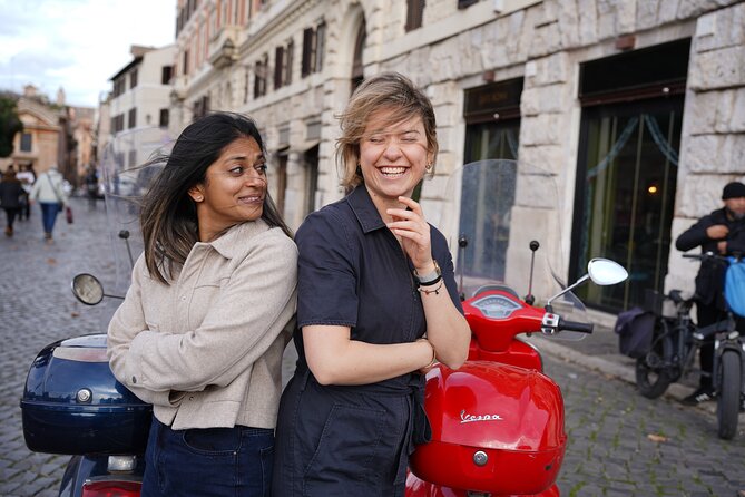 Rome: Vespa Tour with Photographer and Tiramisu treat - The Orange Garden Break: Giardino degli Aranci