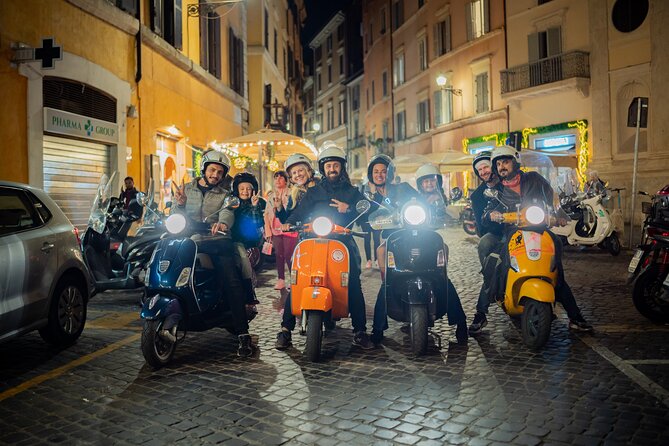 Rome Vespa tour with Pro Photographer - Meeting point and how the first minutes usually feel