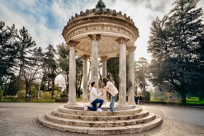 Rome: Villa Borghese Sunset Photoshoot, Private Experience - Terrazza del Pincio: portraits with Piazza del Popolo and St. Peter in the same frame