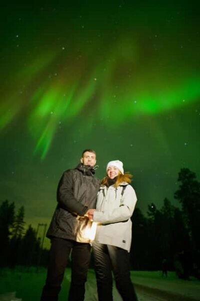 Rovaniemi: Guaranteed Northern Lights & Photography Tour - From Rovaniemi pickup to the dark quiet: how the night unfolds