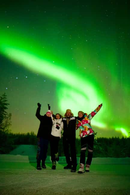 Rovaniemi: Guaranteed Northern Lights & Photography Tour - Price and value: is $140 worth it for an aurora night?
