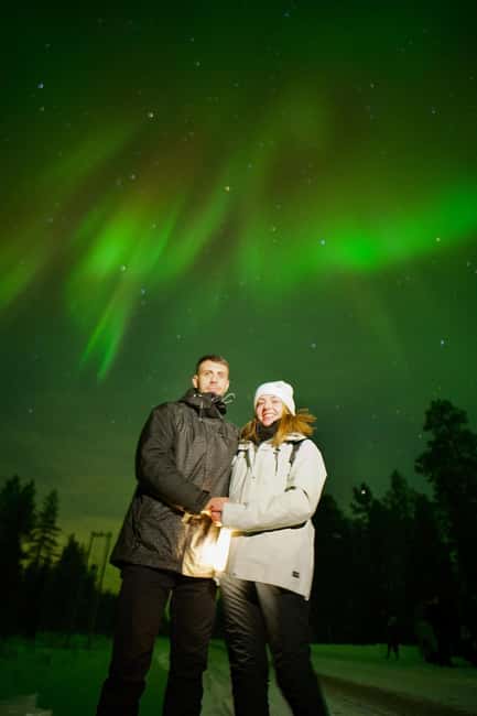 Rovaniemi: Guaranteed Northern Lights & Photography Tour - From Rovaniemi pickup to the dark quiet: how the night unfolds