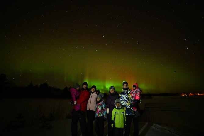 Rovaniemi: Guaranteed Northern Lights - Small Group & Photography - Small Group Comfort: Why Max 8 Matters on a Long Night