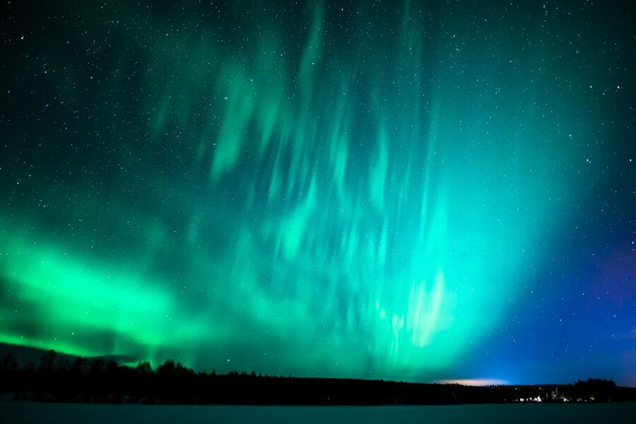 Rovaniemi: Guaranteed Ultimate Aurora Hunt with Photographer - Seeing aurora vs getting aurora photos: be ready for both realities