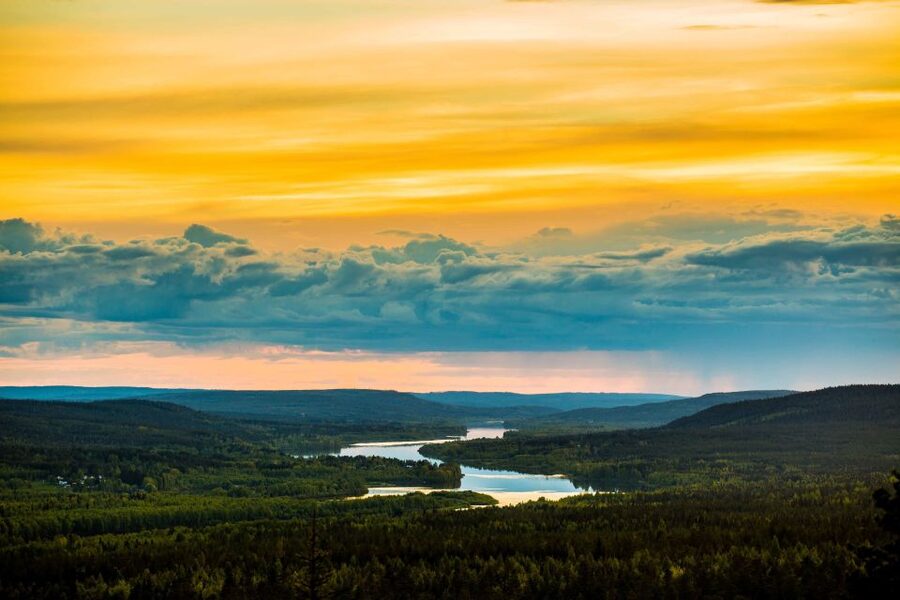 Rovaniemi: Midnight Sun Photography Tour - Midnight sun timing around Rovaniemi (and why this tour runs late)