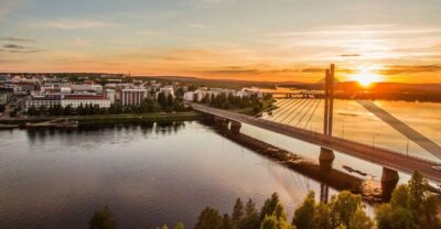 Rovaniemi: Midnight Sun Photography Tour - Pickup, small-group energy, and what 3.5 hours really buys you