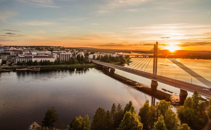 Rovaniemi: Midnight Sun Photography Tour - How the photo guidance works for dusk light (without turning it into a lecture)