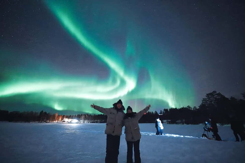 Rovaniemi: Northern Lights Family Tour with Photographer - Aurora Hunting in Rovaniemi: Why the Route Changes Night to Night