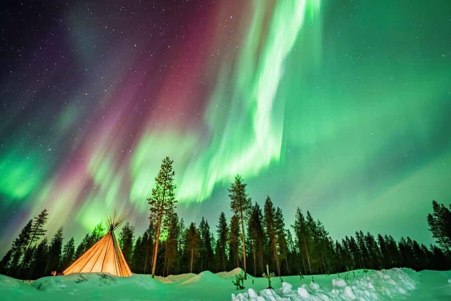 Rovaniemi: Northern Lights Photo Tour | Money-Back Guarantee - Chasing the Northern Lights in Rovaniemi, with a real plan