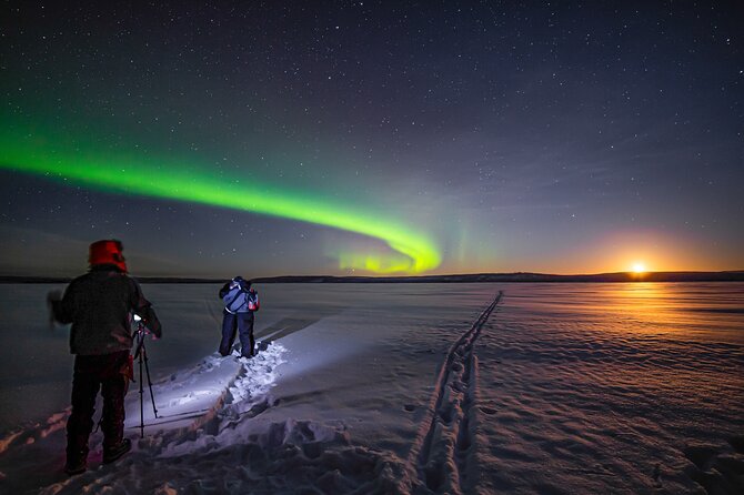 Rovaniemi Northern Lights Photography Small-Group Tour - The aurora hunt strategy: forecasts, driving, and private spots