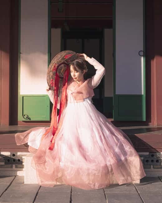 S.Korea GyeongbokgungPalace: Professional Hanbok Photography - Photos delivered: unedited files, 10 edits, and how selection works