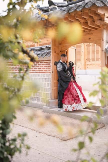 S.Korea GyeongbokgungPalace: Professional Hanbok Photography - Meeting at Gyeongbokgung Station Exit 4 and the flow to the palace