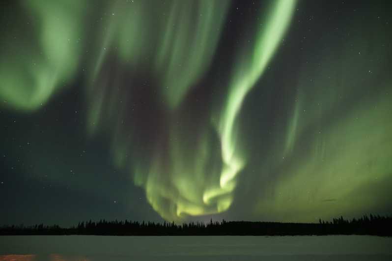 Saariselkä: Aurora Photo Tour by Car with Transfer & Drinks - Getting Put on the Right Night-Sky Track (Without Needing to Guess)