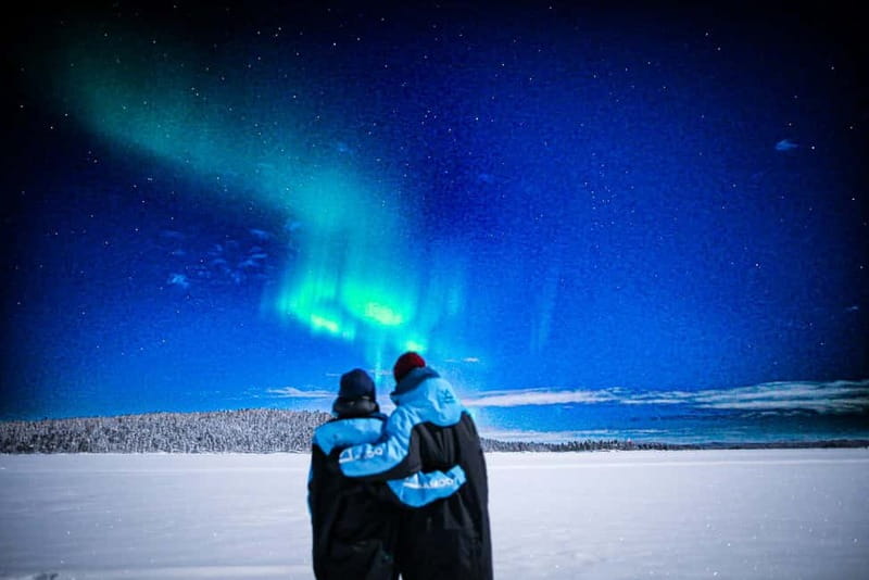 Saariselkä,Kakslauttanen: Aurora Hunting & Photography Tour. - How the guides hunt auroras when Saariselkä skies turn cloudy