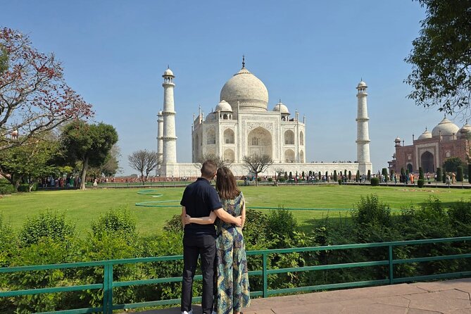 Same Day Taj Mahal Photography Tour by Car - Delhi to Agra by Private Car: What a 12-Hour Day Actually Feels Like