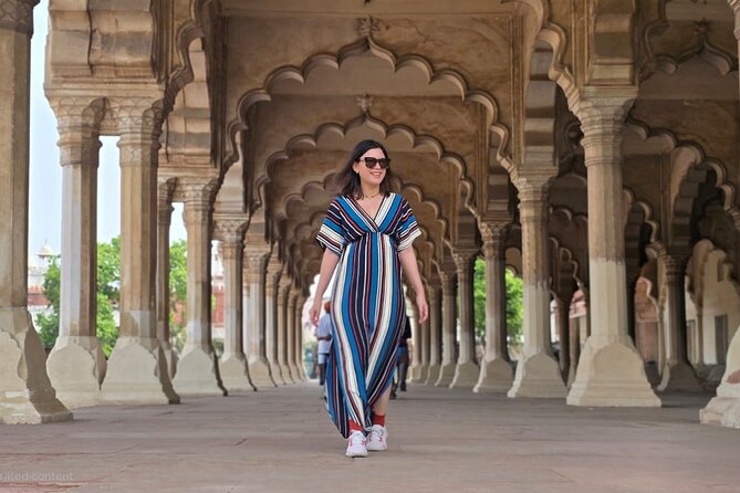 Same Day Taj Mahal Photography Tour by Car - Beyond the Main Icon: Agra Fort’s Mughal Architecture for Stronger Variety