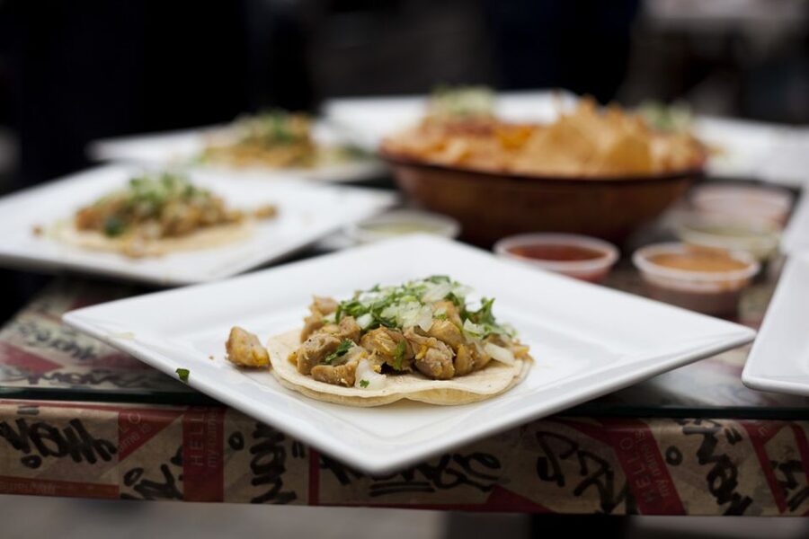 Santa Barbara: Funk Zone Food & Photo Tour - One Thing to Plan For: Photo Coaching Timing Can Vary