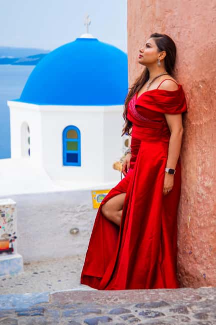 Santorini: 40-minute Photoshoot in Oia - How the 40-minute style itinerary flows (and what each part is really for)