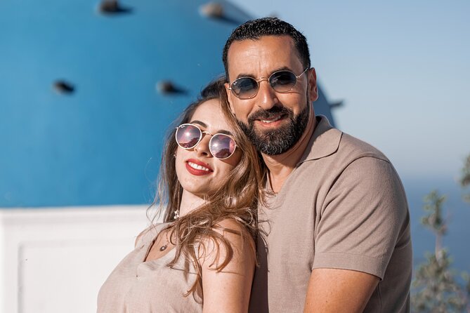 Santorini: Customized Private Photoshoot Walk in Oia - Time slots: choosing the right moment so you get photos, not crowds
