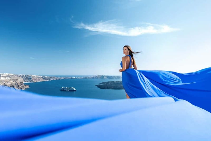 Santorini: Flying Dress Photo © Photoshoot "Express Package" - How the Flying Dress Session Fits Into a Santorini Day