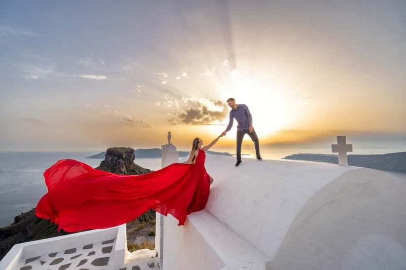 Santorini: Flying Dress Photo © Photoshoot "Express Package" - What Happens During the Shoot (And Why 30 Minutes Works)